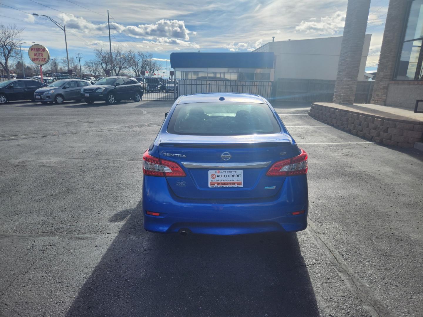 2013 NISSAN SENTRA S 6MT (3N1AB7AP7DL) with an 1.8L L4 SFI DOHC 16 engine, located at 10890 W. Colfax Ave., Lakewood, CO, 80215, (303) 274-7692, 39.739914, -105.120132 - Looking for a pre-owned vehicle in Lakewood, CO? Look no further than D1 Auto Credit - Lakewood. This reputable used car dealer in Denver County, Jefferson County, and Adams County, Colorado, offers bad credit auto loans for quality used and pre-owned cars, trucks, vans, SUVs, and crossovers. With a - Photo#6